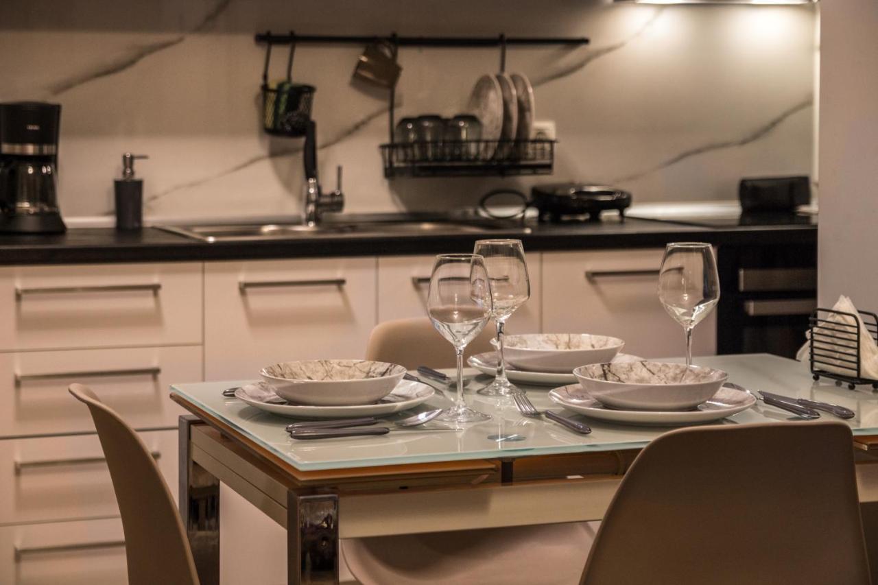Luxury Suite 10' From The Center Aten Exteriör bild