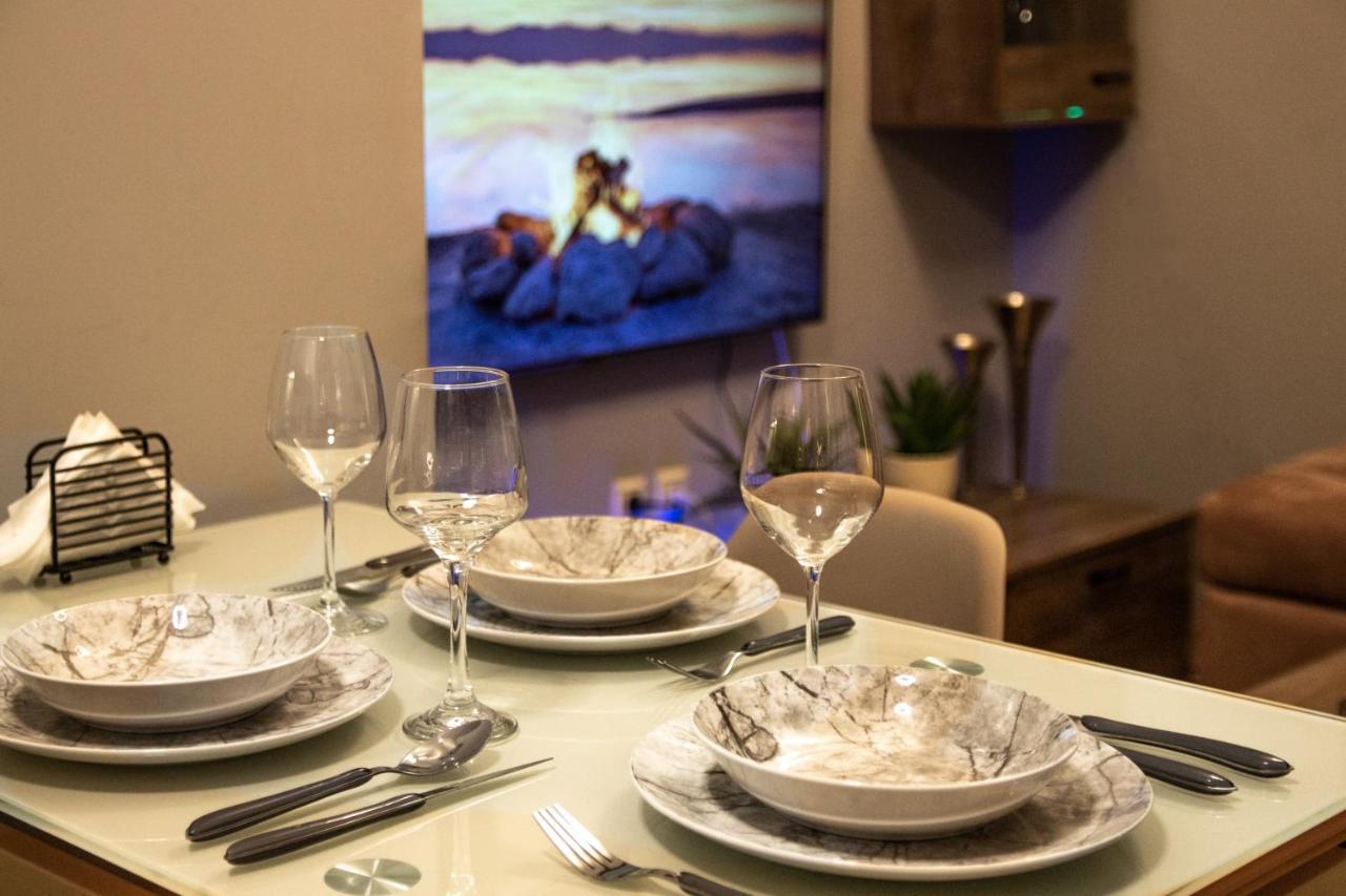 Luxury Suite 10' From The Center Aten Exteriör bild